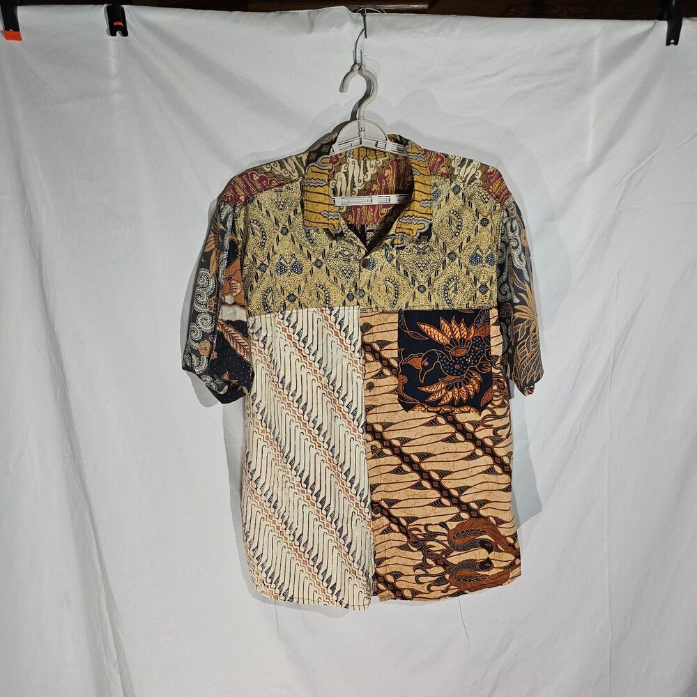 Vintage Indonesian Batik Patchwork Shirt Short Sleeve Camp Collar Earthy